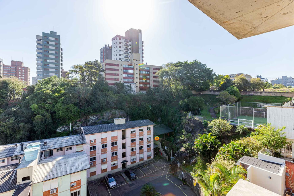 Apartamento para venda no bairro Santa Cecília em Porto Alegre