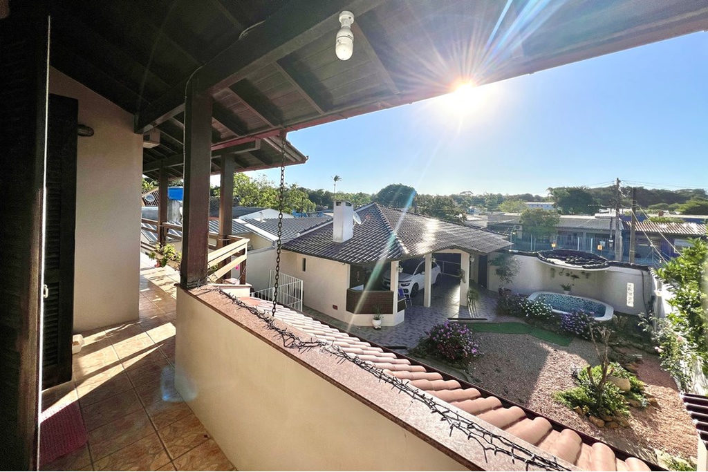 Casa para venda no bairro Harmonia em Canoas