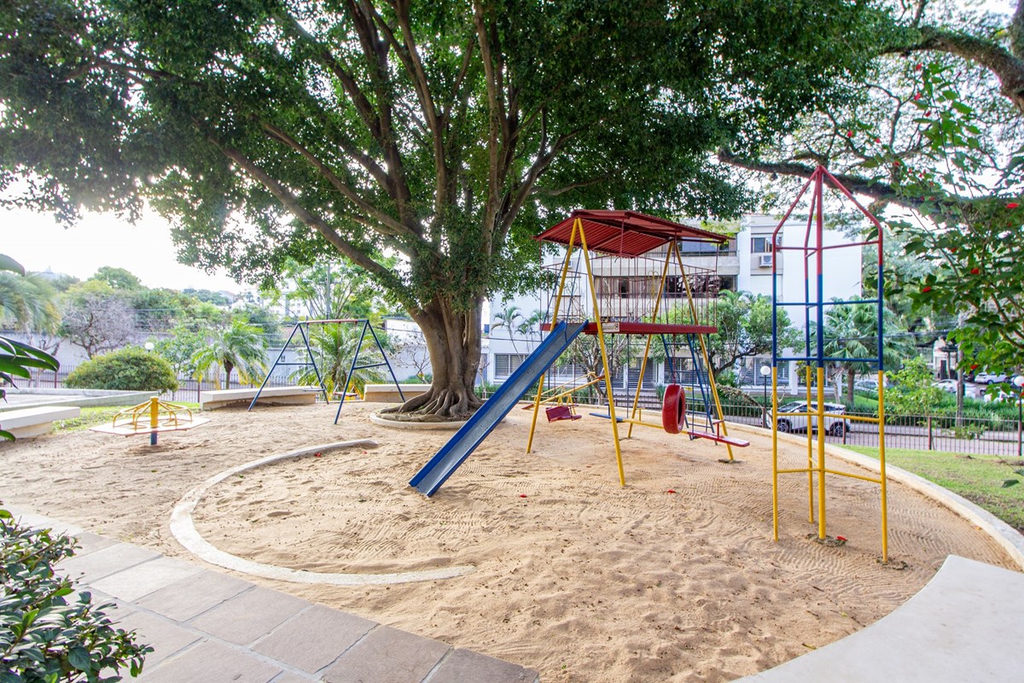 Apartamento para venda no bairro Jardim Lindóia em Porto Alegre
