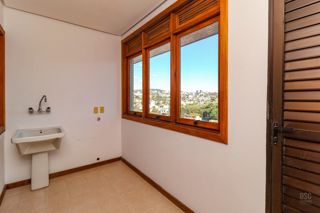 Cobertura Duplex para venda no bairro Petrópolis em Porto Alegre
