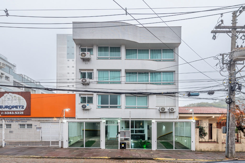 Apartamento para venda no bairro Passo da Areia em Porto Alegre