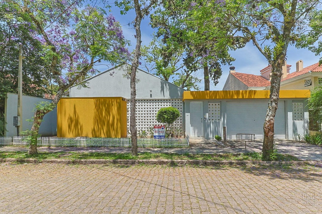 Casa para venda no bairro Jardim Isabel em Porto Alegre