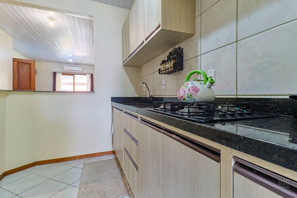 Casa para venda no bairro Hípica em Porto Alegre