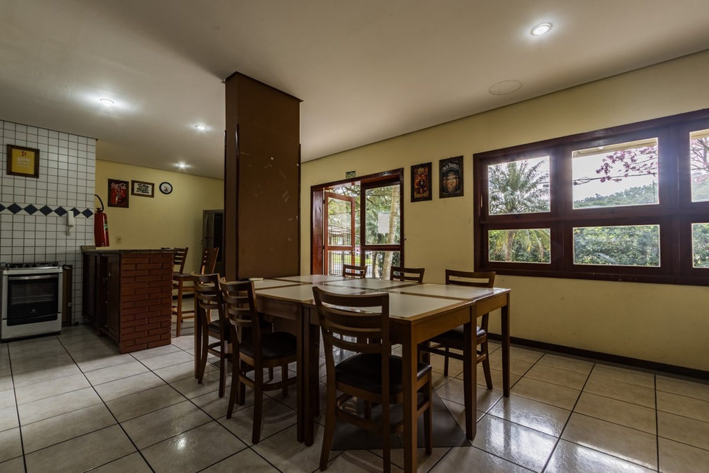 Apartamento para venda no bairro Partenon em Porto Alegre