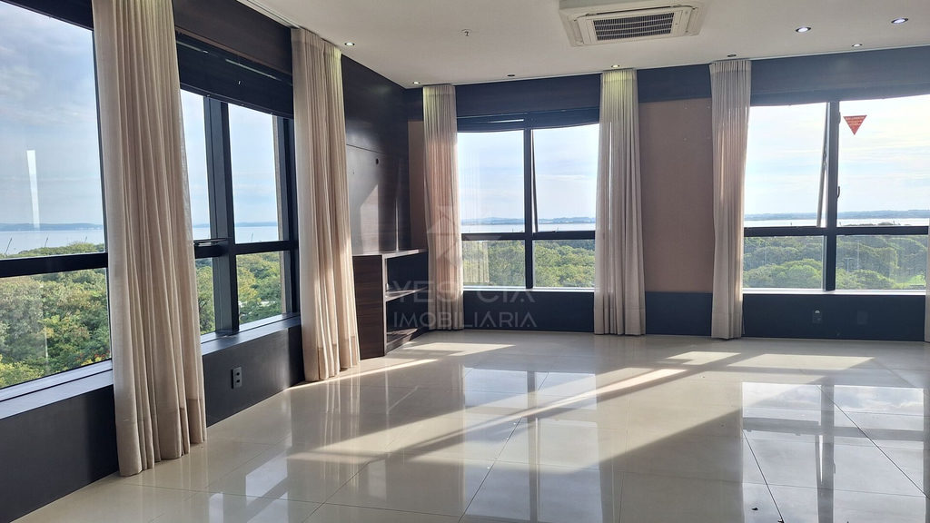 Sala para venda no bairro Praia de Belas em Porto Alegre