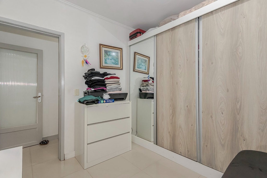 Casa para venda no bairro Três Figueiras em Porto Alegre