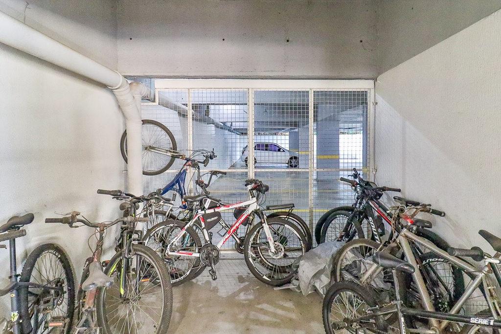 Apartamento para venda no bairro Santo Antônio em Porto Alegre