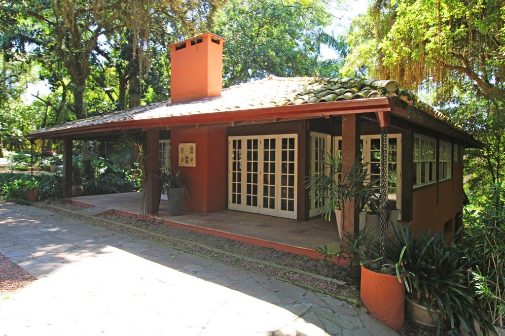 Casa em Condomínio para venda no bairro Santa Tereza em Porto Alegre