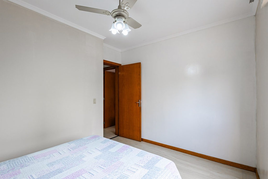 Apartamento para venda no bairro Partenon em Porto Alegre