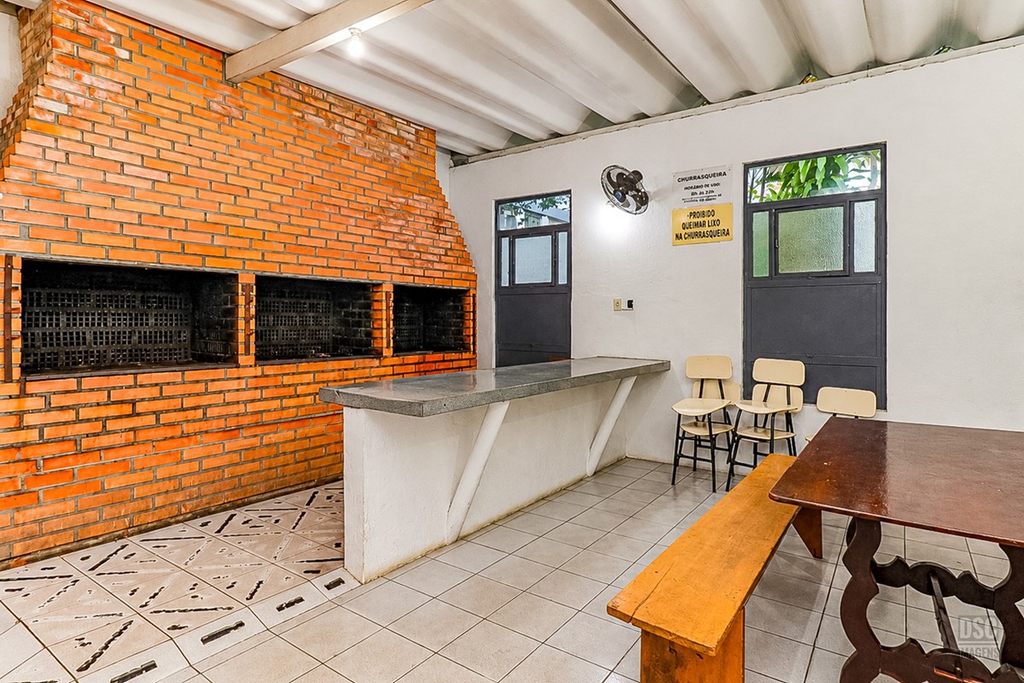 Apartamento para venda no bairro Partenon em Porto Alegre