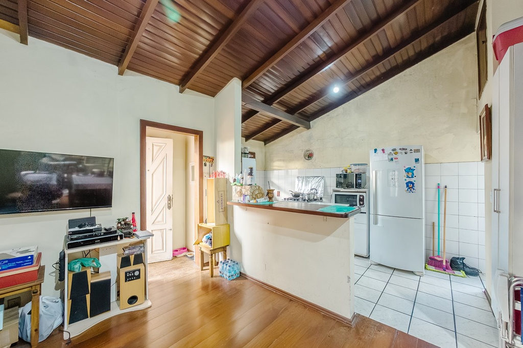 Casa para venda no bairro Centro em Canoas