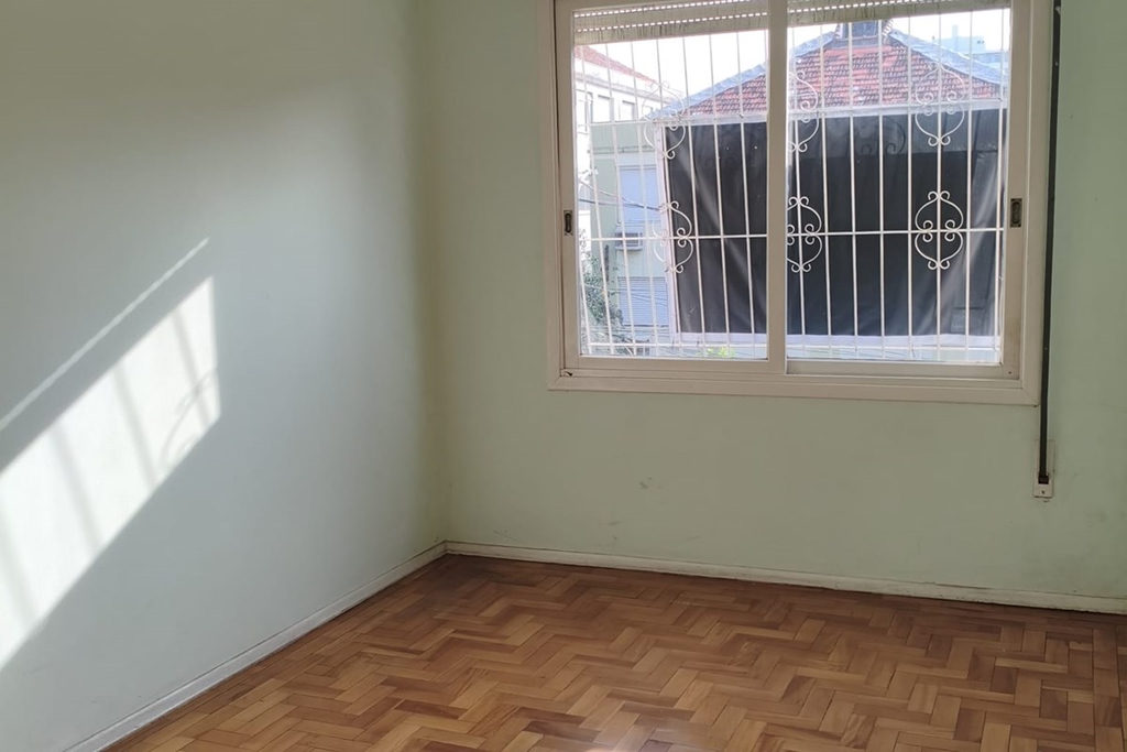Apartamento para venda no bairro Vila Ipiranga em Porto Alegre