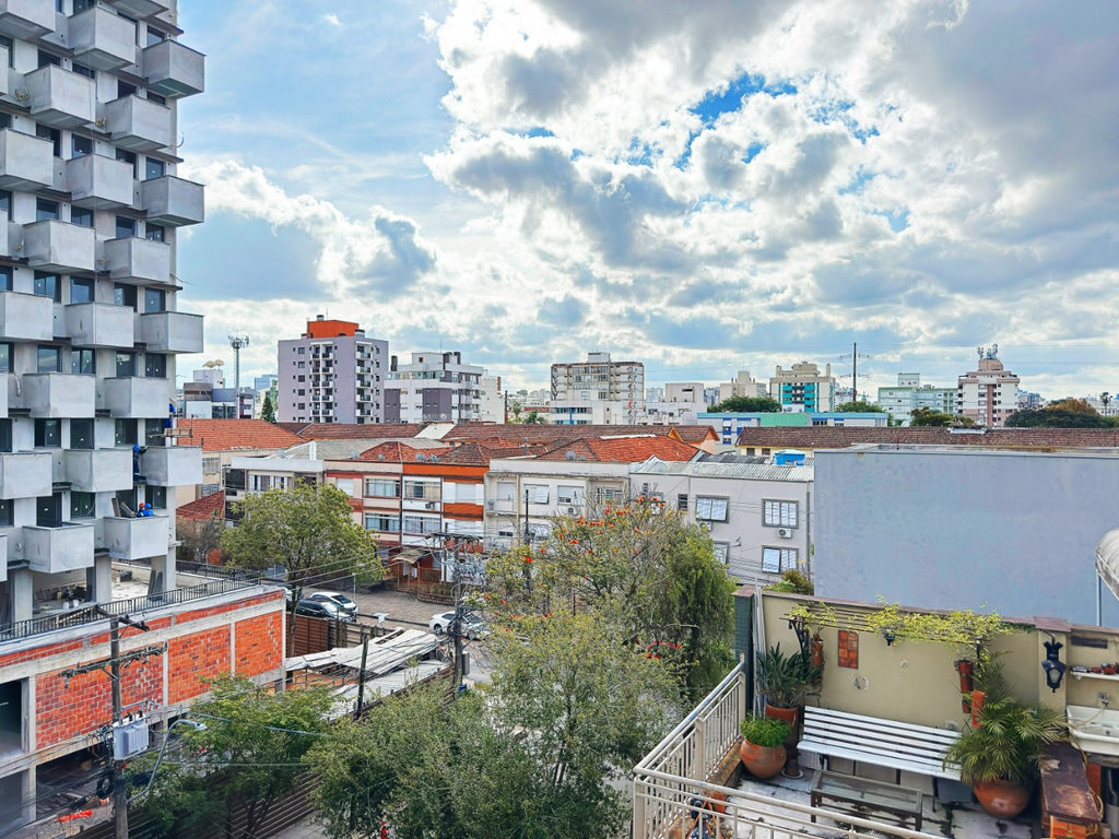 Apartamento para venda no bairro Menino Deus em Porto Alegre