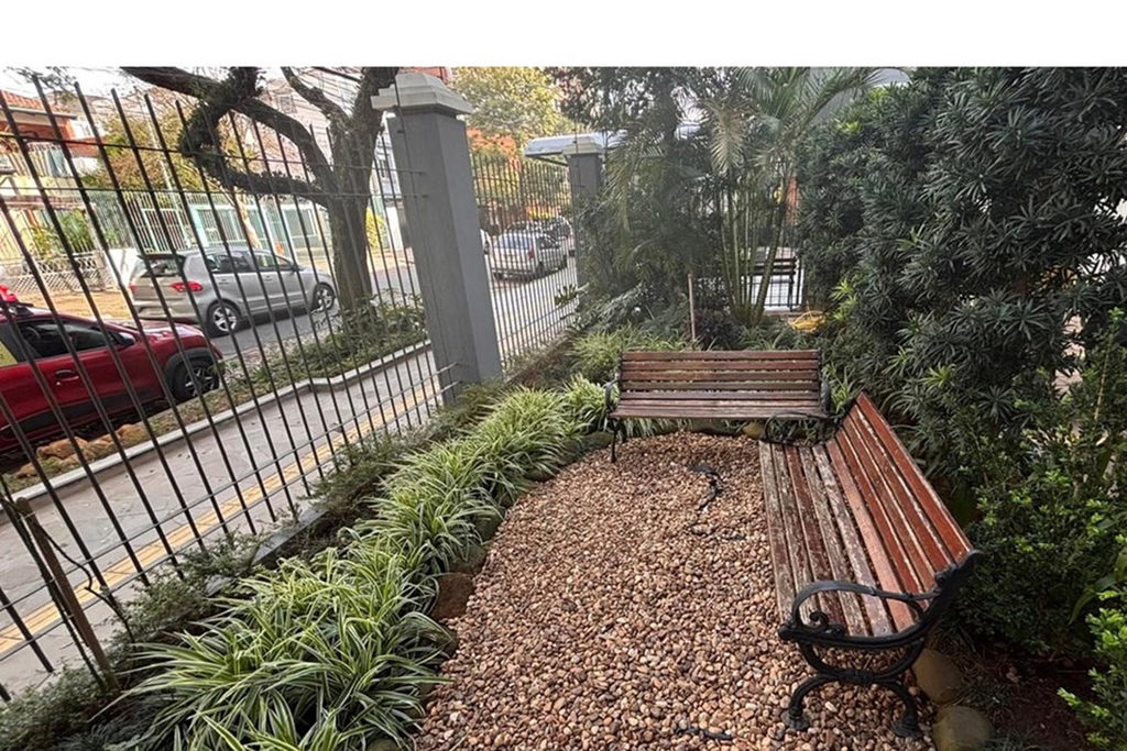Apartamento para venda no bairro Menino Deus em Porto Alegre