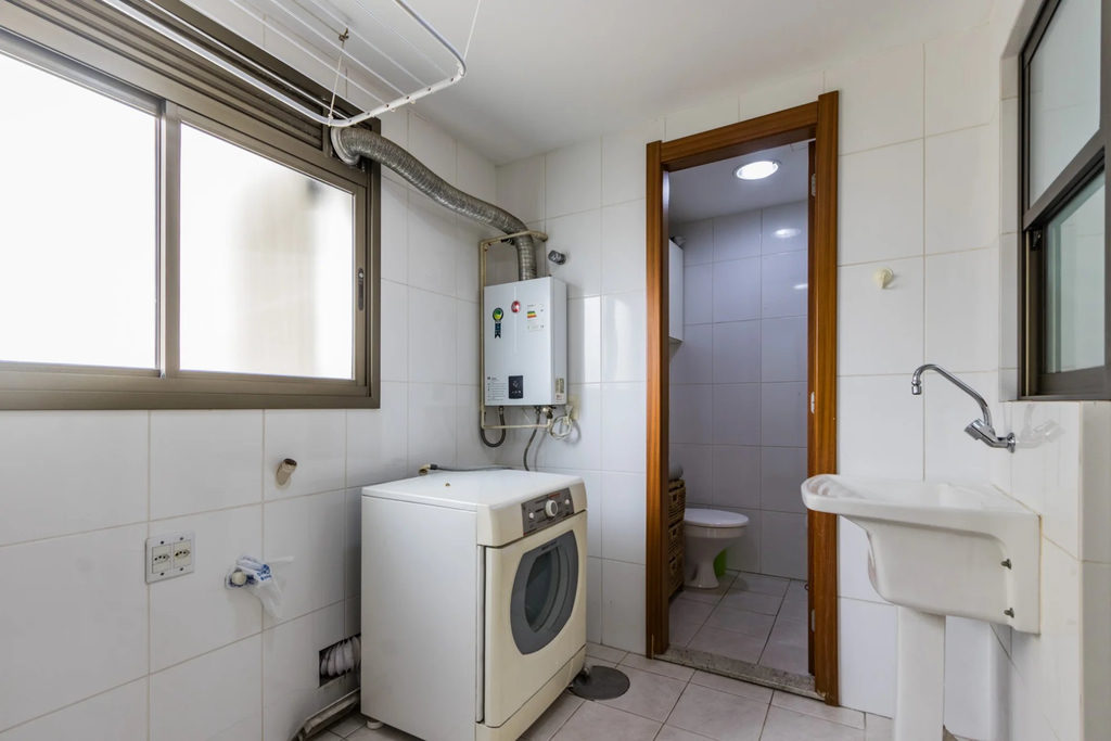 Apartamento para venda no bairro Menino Deus em Porto Alegre