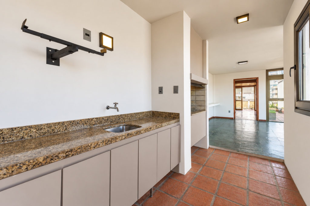 Cobertura Duplex para venda no bairro Mont Serrat em Porto Alegre