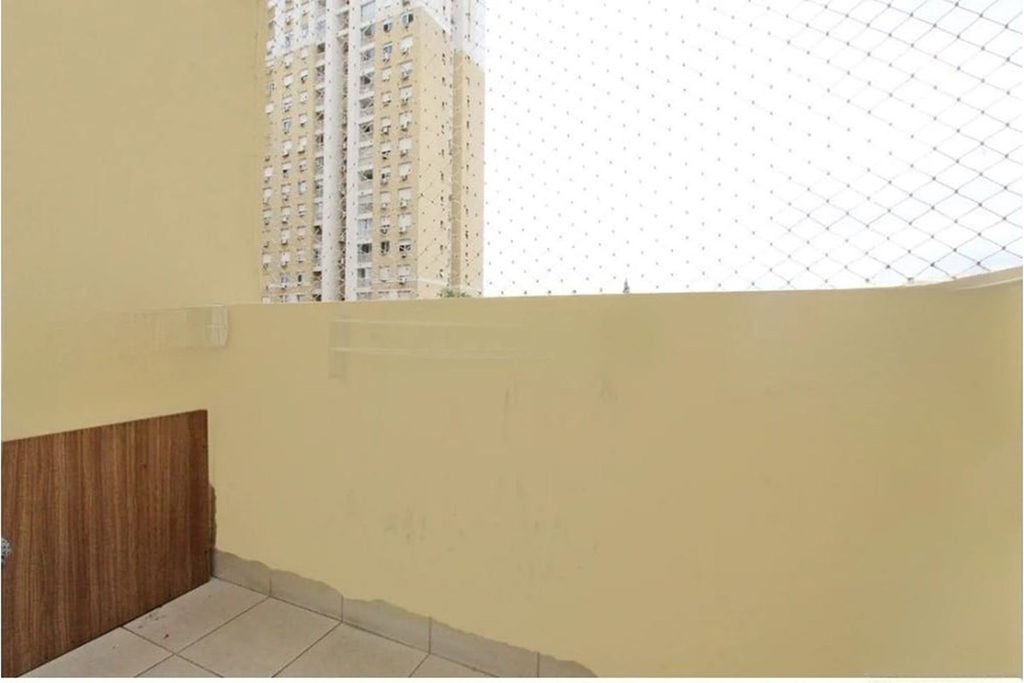 Apartamento para venda no bairro Vila Ipiranga em Porto Alegre
