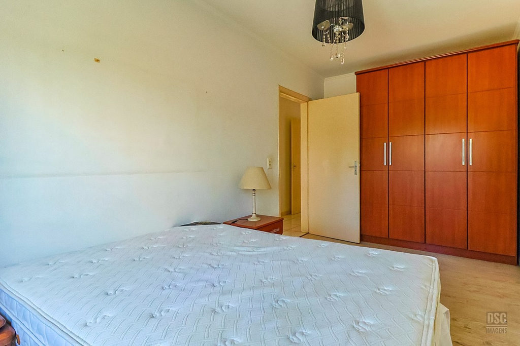 Apartamento para venda no bairro Passo da Areia em Porto Alegre