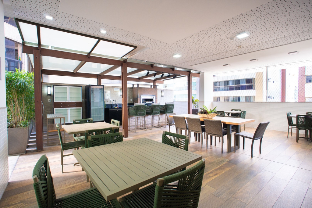 Apartamento de 4 quartos, 132m² no bairro Praia da Costa, em Vila Velha | Eu Corretor