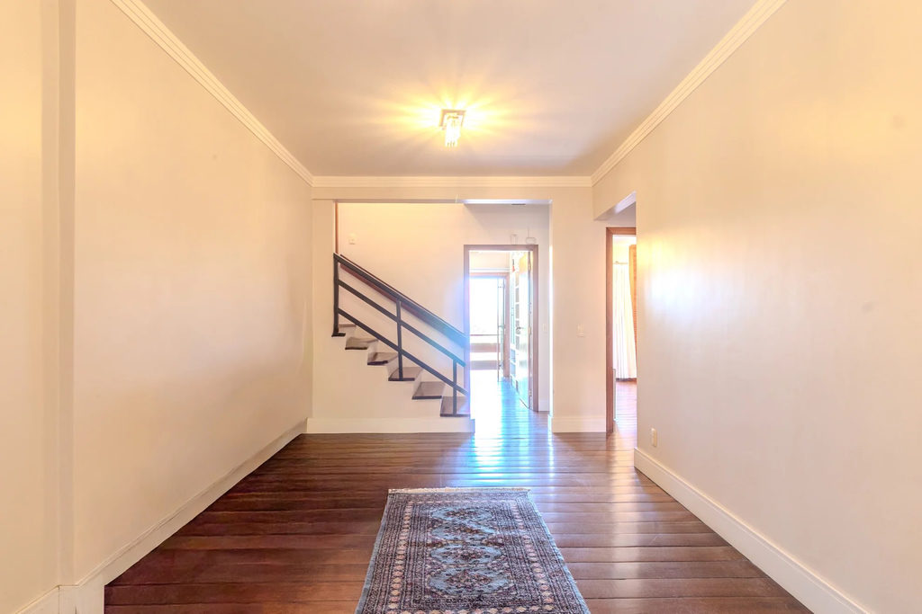 Casa para venda no bairro Jardim São Pedro em Porto Alegre