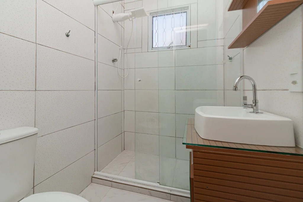 Casa para venda no bairro Jardim Itu Sabará em Porto Alegre