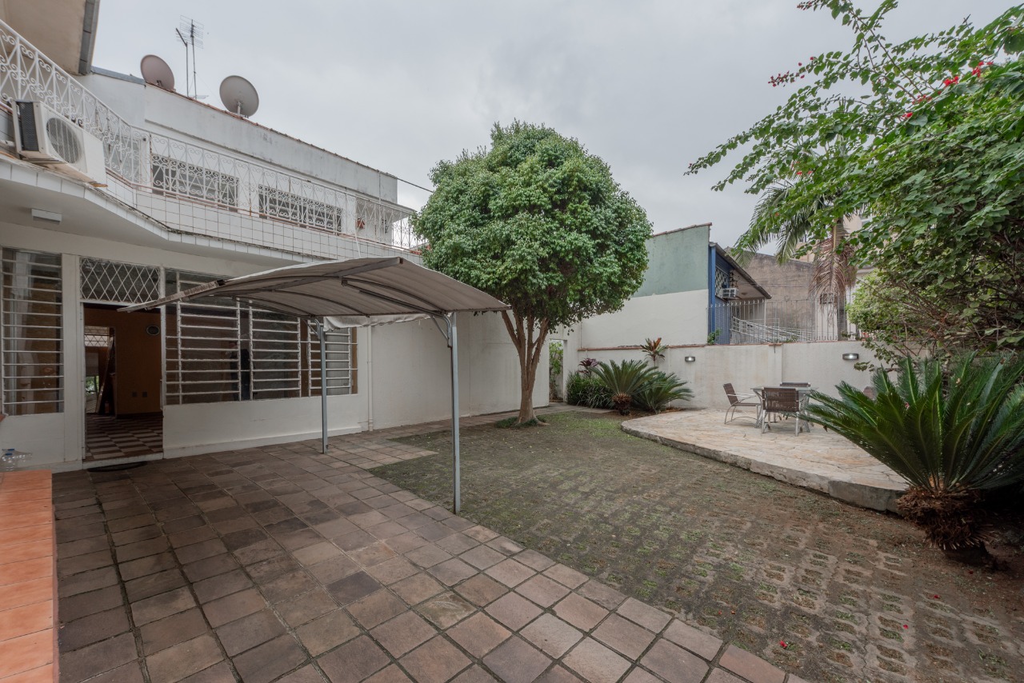 Casa para venda no bairro Moinhos de Vento em Porto Alegre