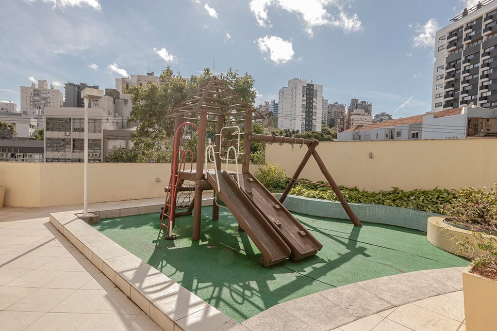 Apartamento para venda no bairro Santa Cecília em Porto Alegre