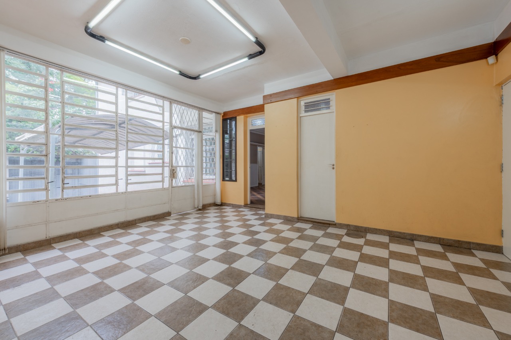 Casa para venda no bairro Moinhos de Vento em Porto Alegre