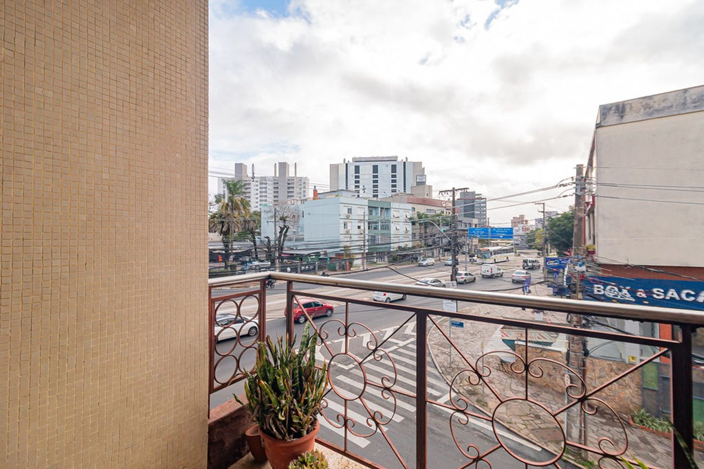 Apartamento para venda no bairro Três Figueiras em Porto Alegre