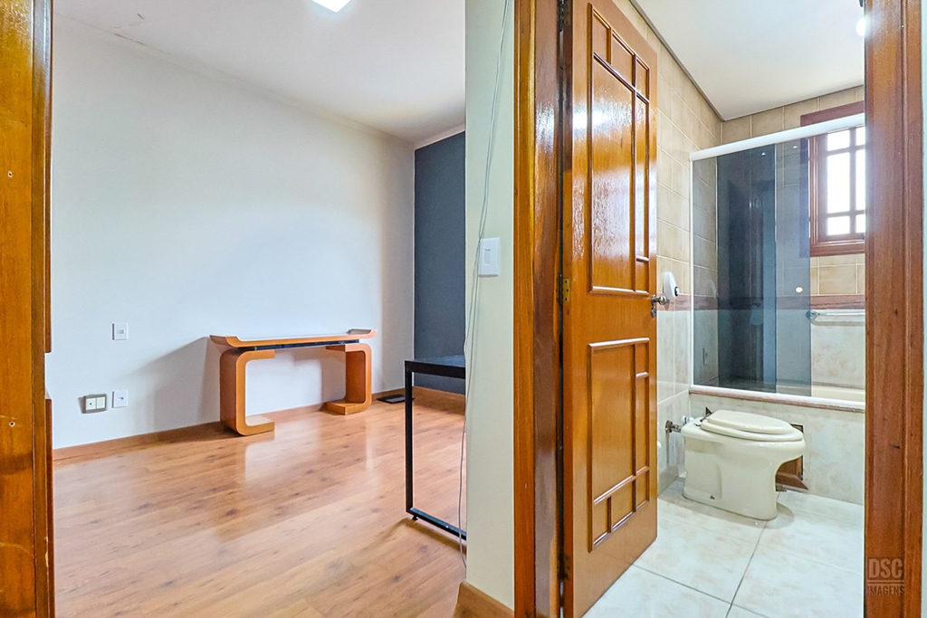 Cobertura Duplex para venda no bairro Jardim Lindóia em Porto Alegre
