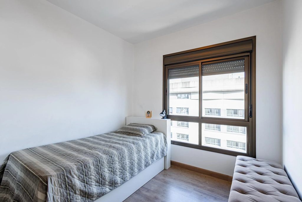Apartamento para venda no bairro Menino Deus em Porto Alegre