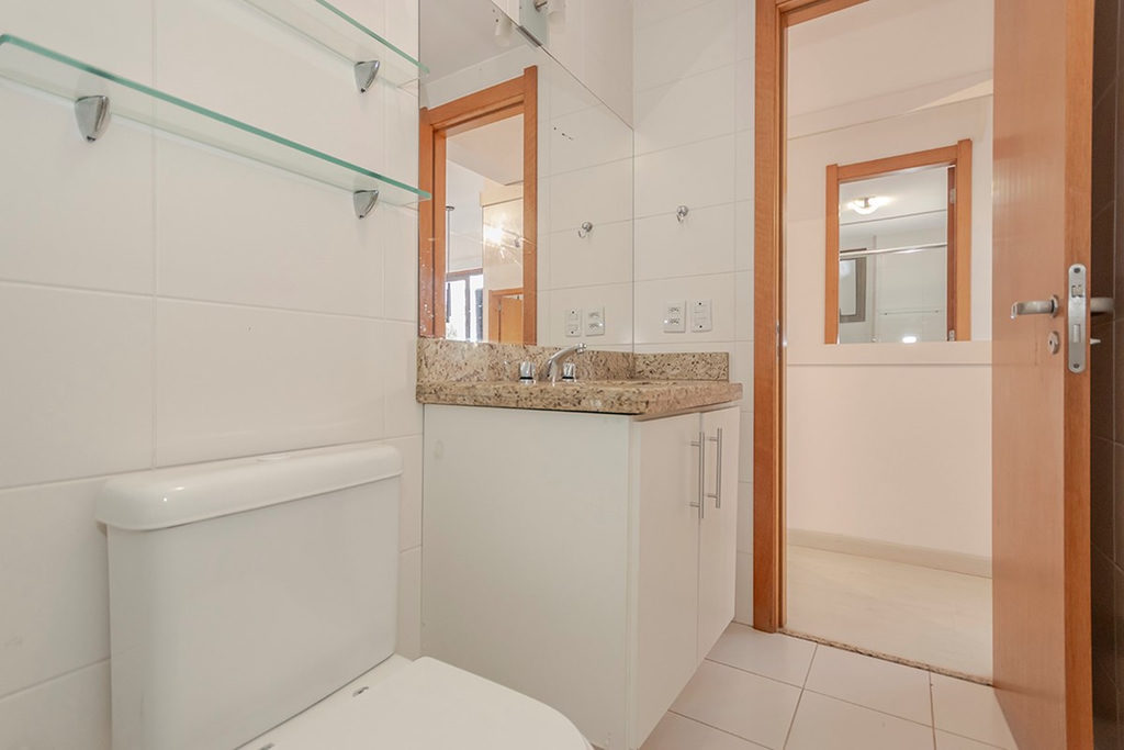 Apartamento para venda no bairro Santa Cecília em Porto Alegre