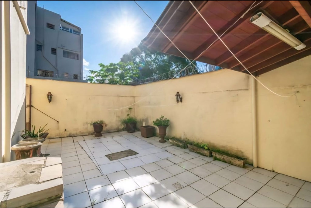 Casa para venda no bairro Azenha em Porto Alegre