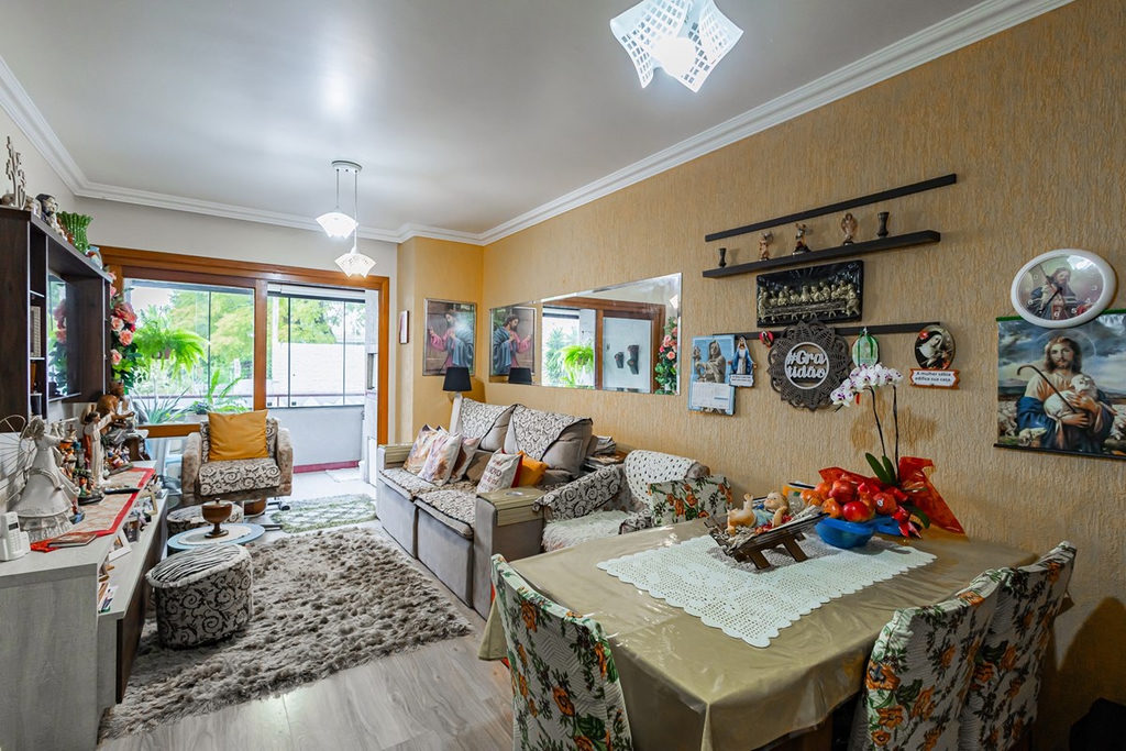 Apartamento para venda no bairro Santo Antônio em Porto Alegre