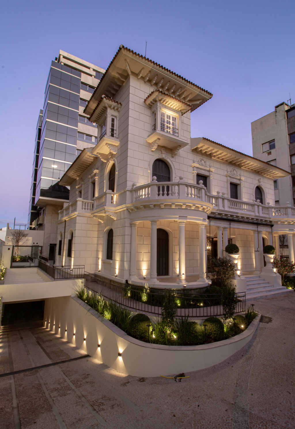 Apartamento à venda em Porto Alegre, Moinhos de Vento, com 3 quartos, 134,03m² - Geniale Imóveis