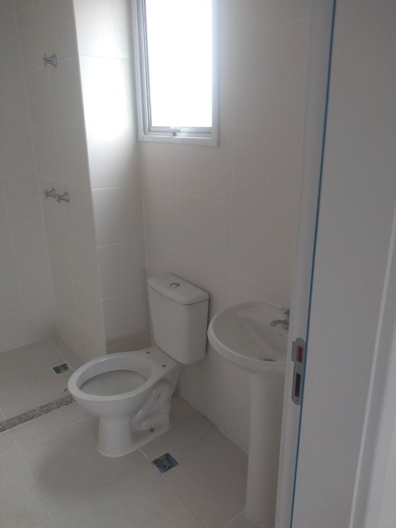 Apartamento à venda com 3 quartos, 71m² - Foto 3