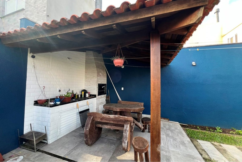 Casa em Condomínio para venda no bairro Lomba do Pinheiro em Porto Alegre
