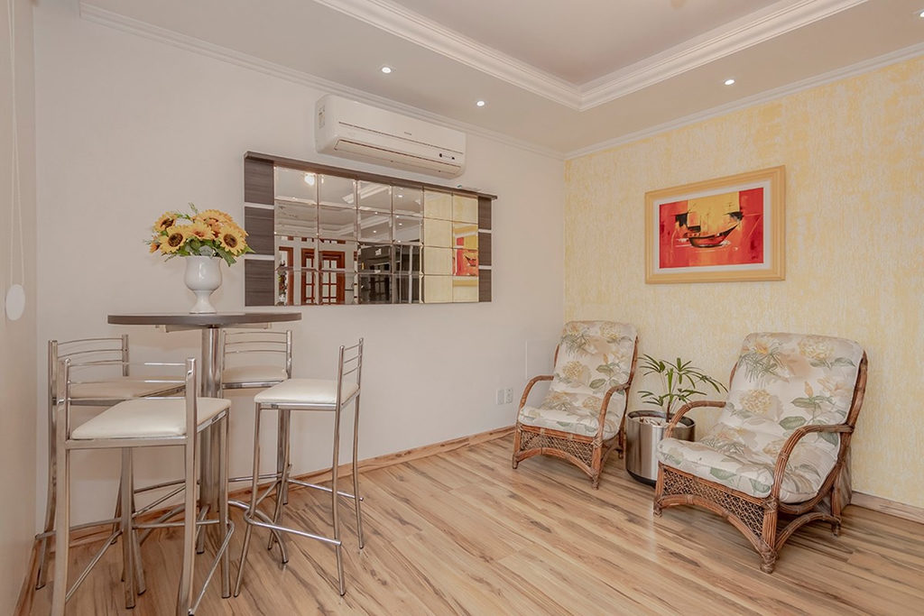 Casa para venda no bairro Teresópolis em Porto Alegre
