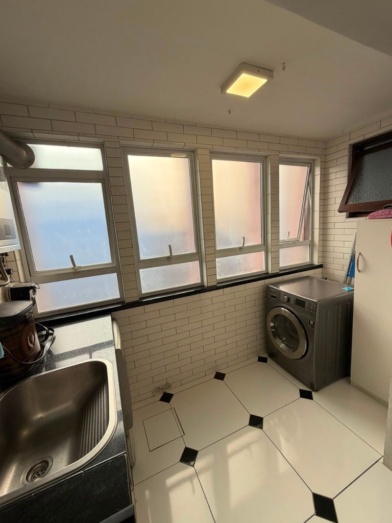 Apartamento para venda no bairro Santana em Porto Alegre