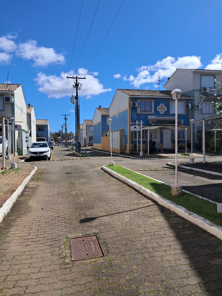 Casa em Condomínio para venda no bairro Humaitá em Porto Alegre