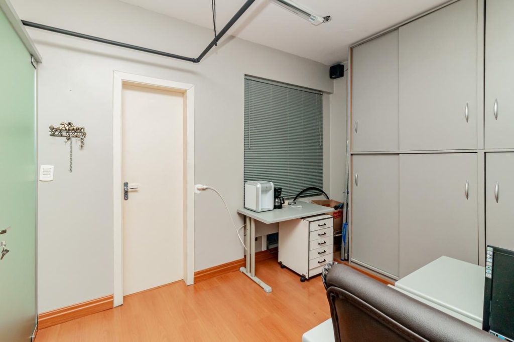 Sala para venda no bairro Centro Histórico em Porto Alegre