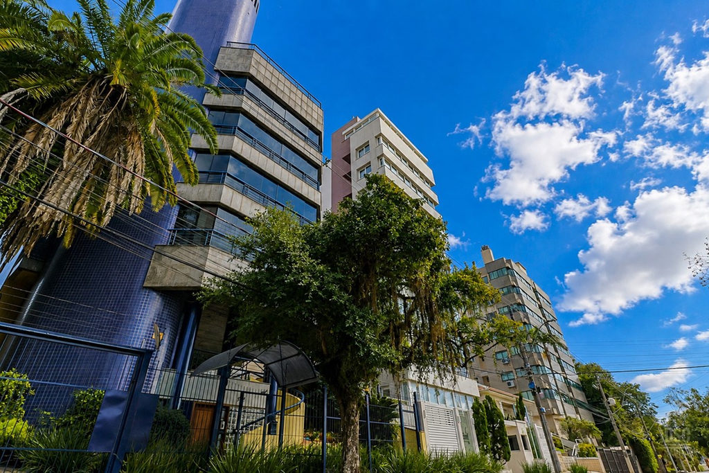 Cobertura Duplex para venda no bairro Jardim Lindóia em Porto Alegre