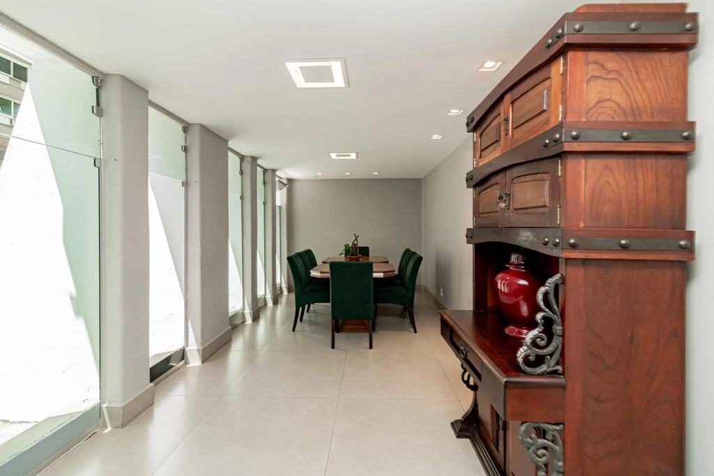 Apartamento para venda no bairro Rio Branco em Porto Alegre