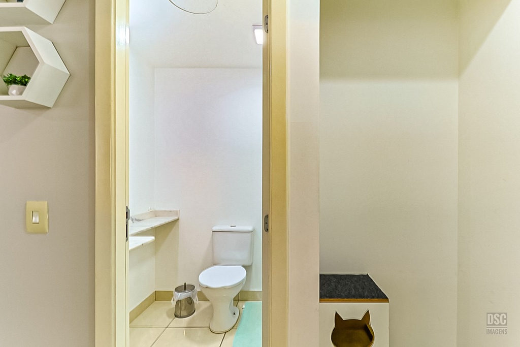Apartamento para venda no bairro Vila Ipiranga em Porto Alegre