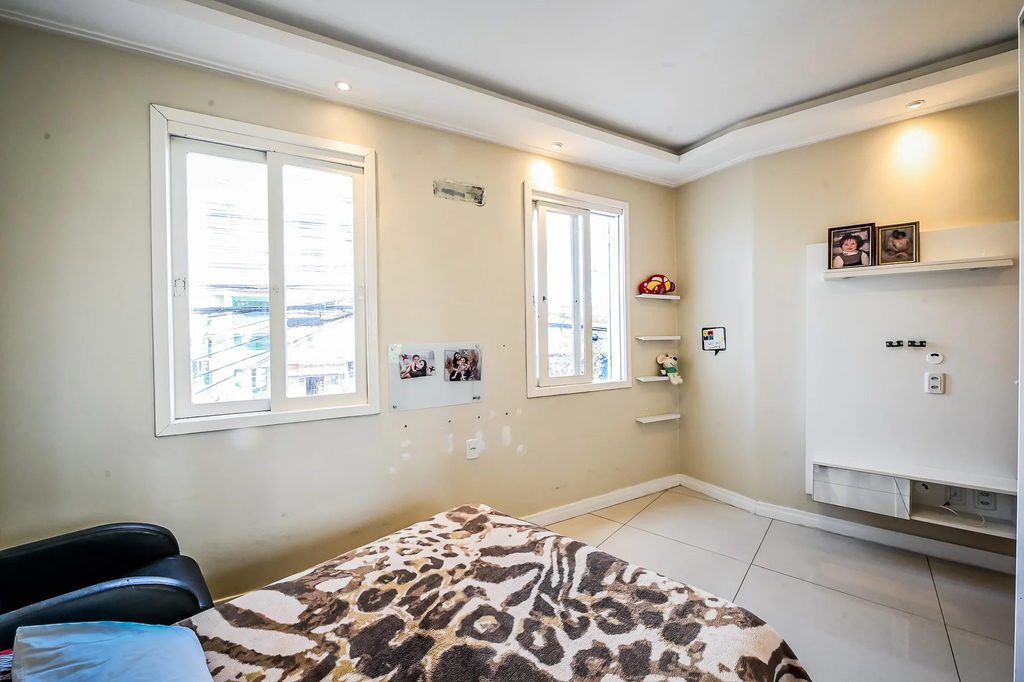 Apartamento para venda no bairro Teresópolis em Porto Alegre
