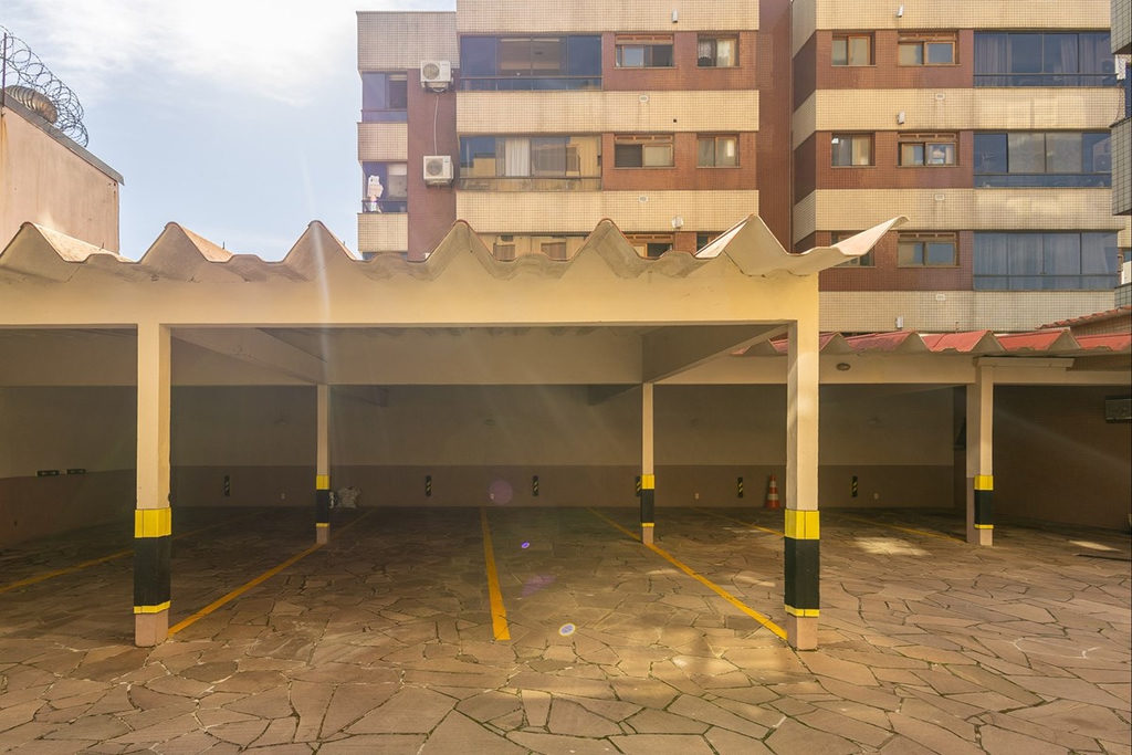 Cobertura Duplex para venda no bairro Jardim Lindóia em Porto Alegre