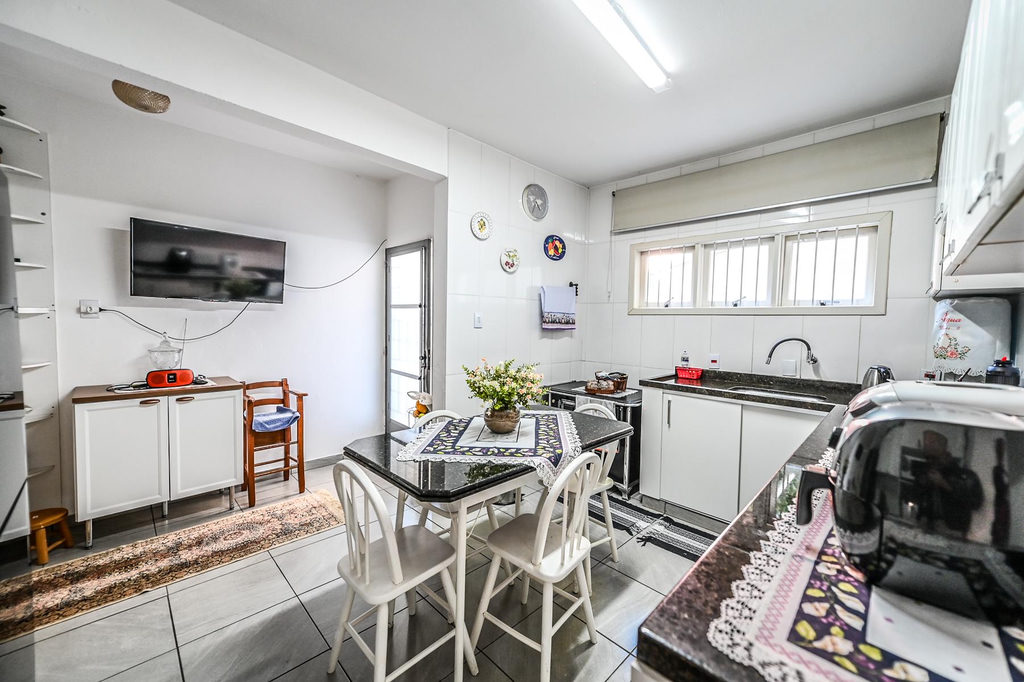 Casa para venda no bairro Menino Deus em Porto Alegre