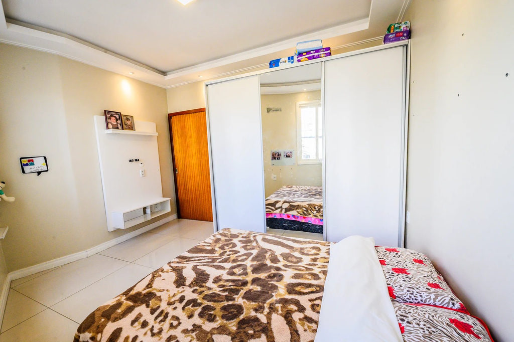 Apartamento para venda no bairro Teresópolis em Porto Alegre