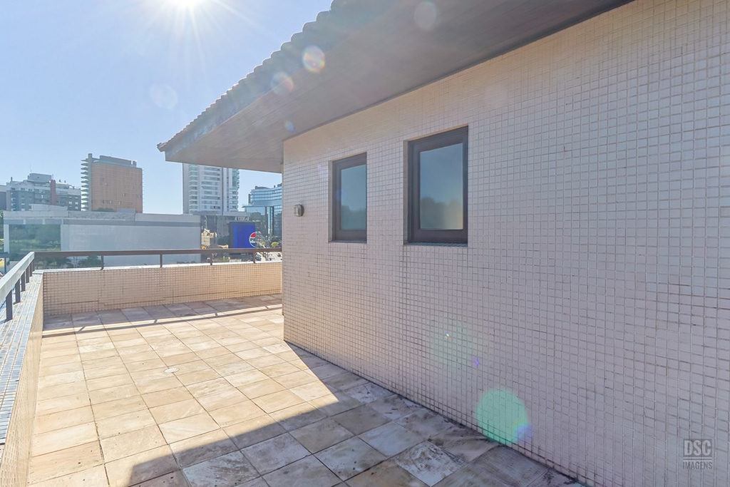 Cobertura Duplex para venda no bairro Petrópolis em Porto Alegre