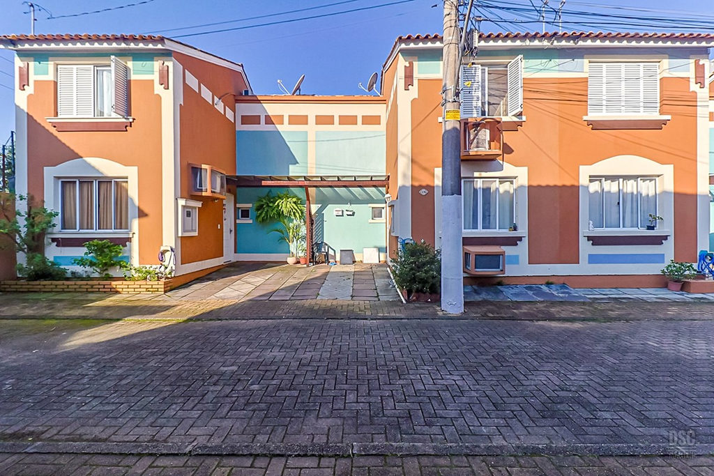 Casa em Condomínio para venda no bairro Jardim Itu em Porto Alegre